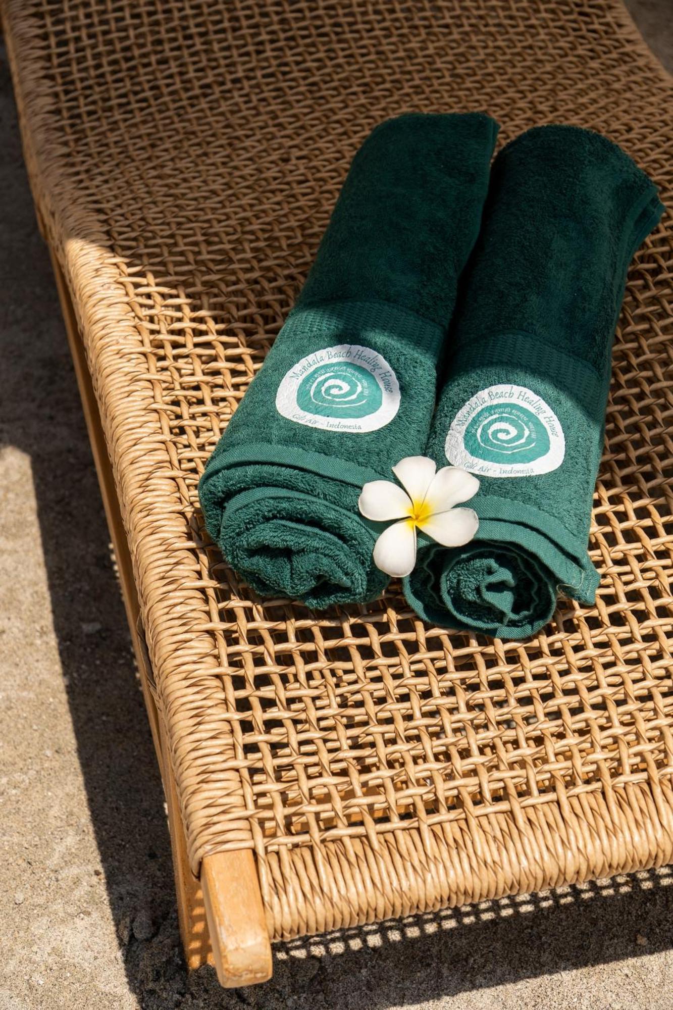 Mandala Beach Healing Rooms Gili Air Eksteriør bilde