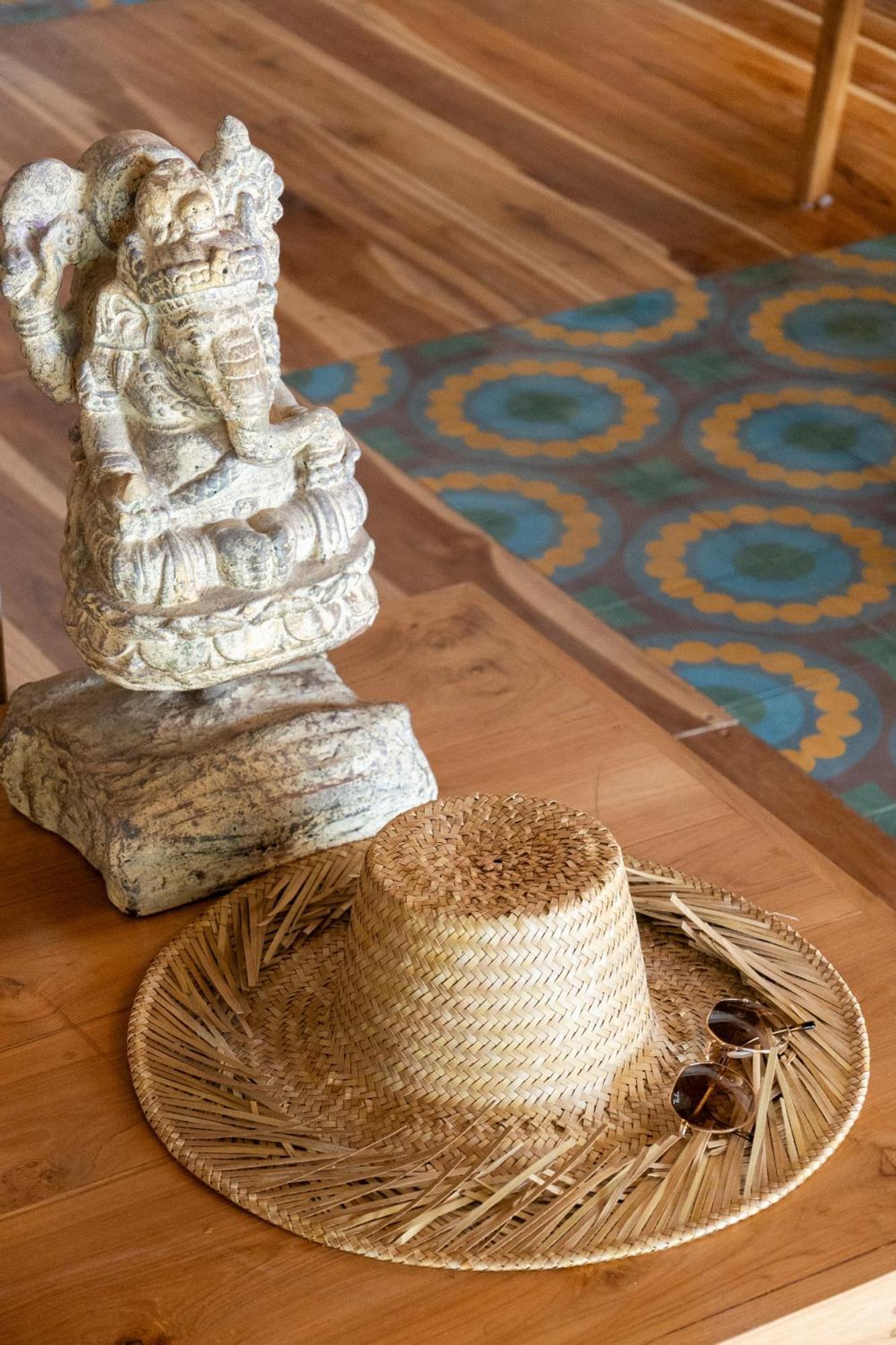 Mandala Beach Healing Rooms Gili Air Eksteriør bilde